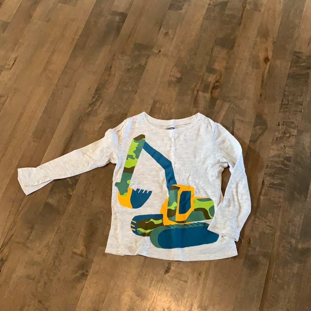 Old Navy excavator shirt size 4t
